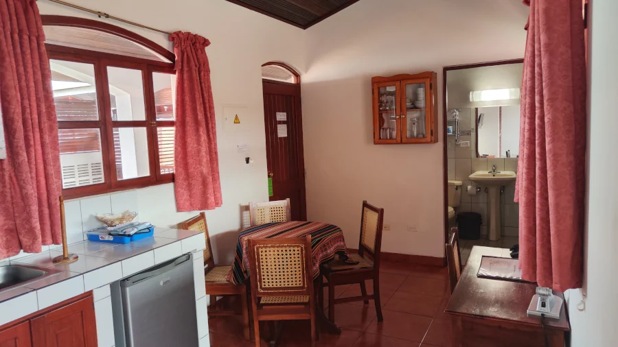 Dining area in room 2
